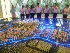 陳剛副市長(zhǎng)率團(tuán)考察蘇州太湖灣文化綜合體項(xiàng)目建設(shè)經(jīng)驗(yàn)
